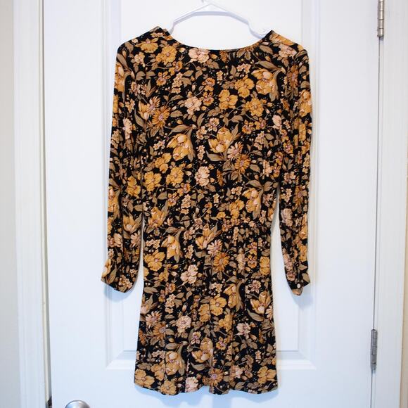 M Botanical Floral Fall Autumn American Eagle Mini Wrap V-neck Blouson Dress - Picture 4 of 7